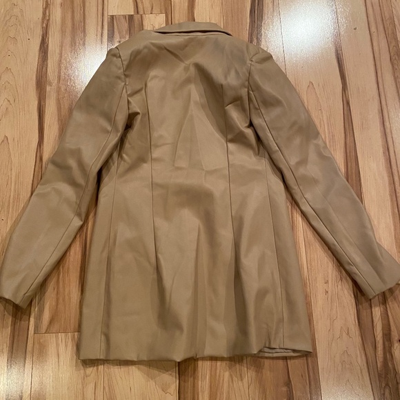 Misguided jacket—size 4 tall - Picture 5 of 6